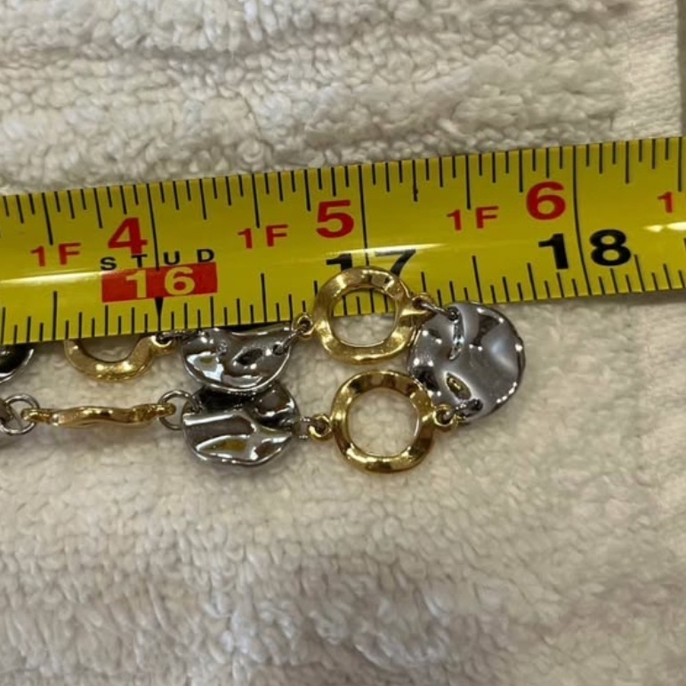 Gold and silver tone chunky necklace. “s” logo - Picture 4 of 5
